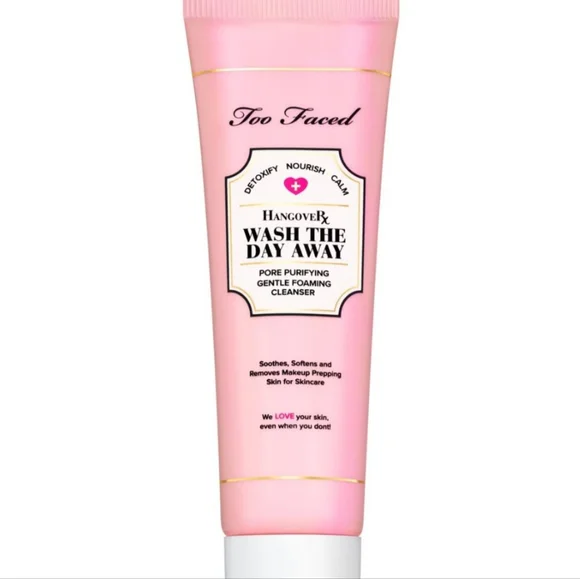 🌺Too Faced Foam Cleanser Wash The Day Away - Picture 1 of 2
